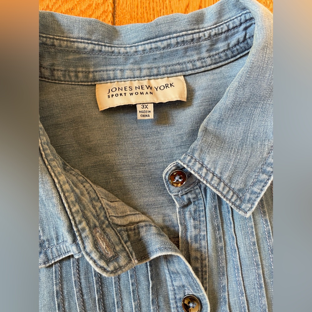 Jones New York Sport Woman button shirt 3X - Picture 8 of 10